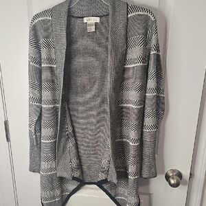 Gray Patterned Women's Cardigan